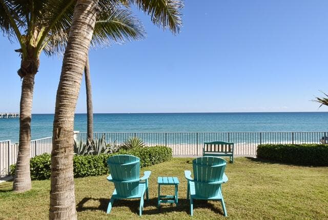 3030 S Ocean Boulevard S #652