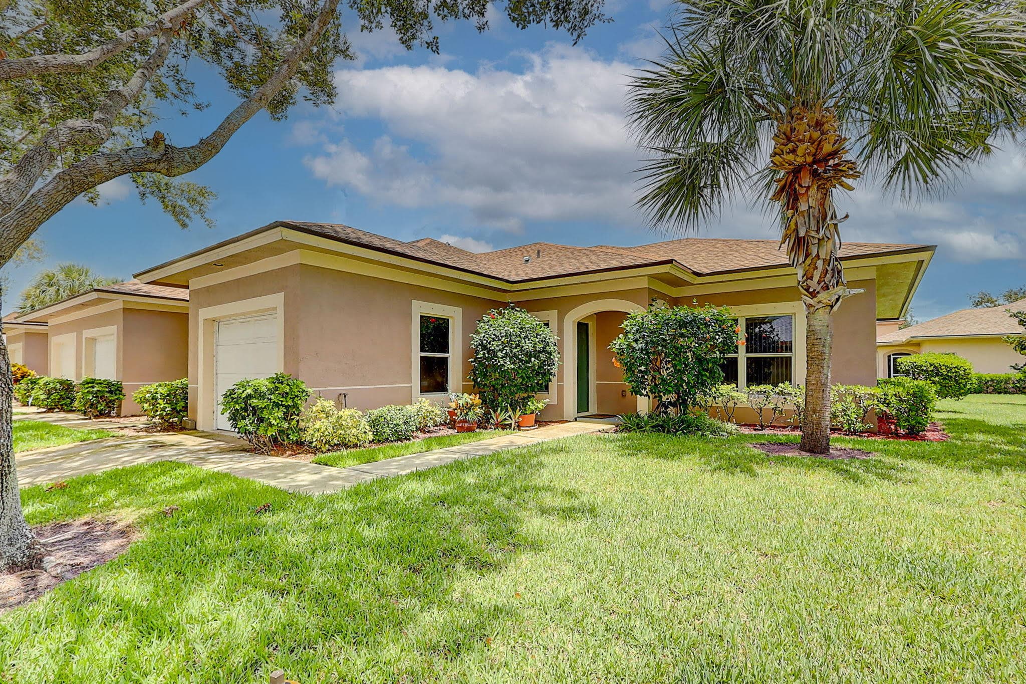 1858 Pelican Drive #2