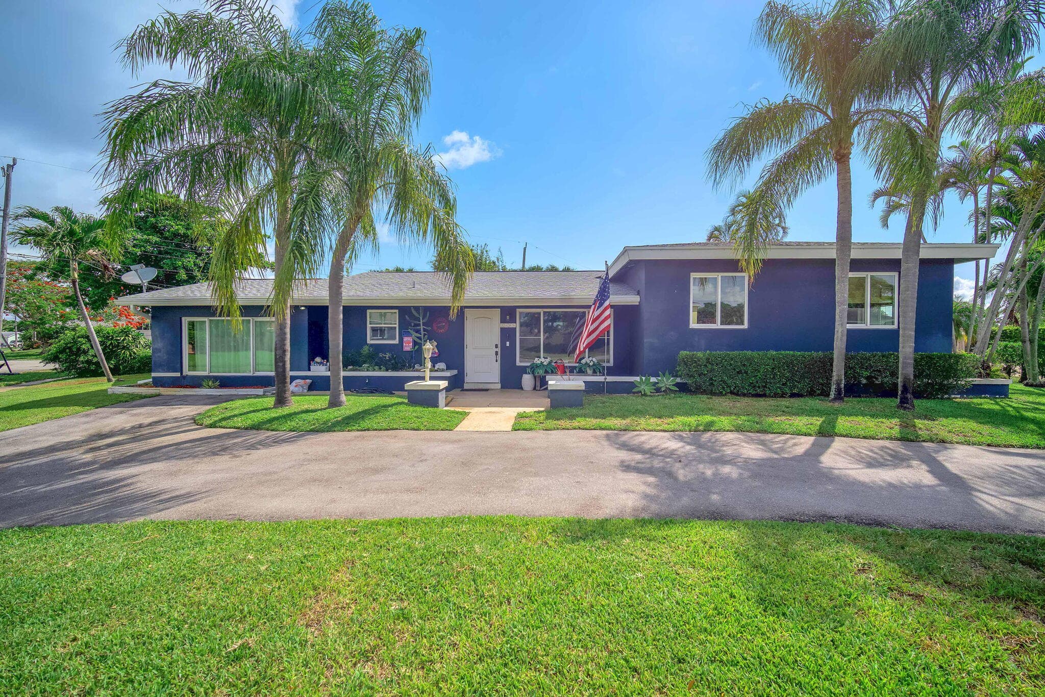 2108 Lake Bass Circle