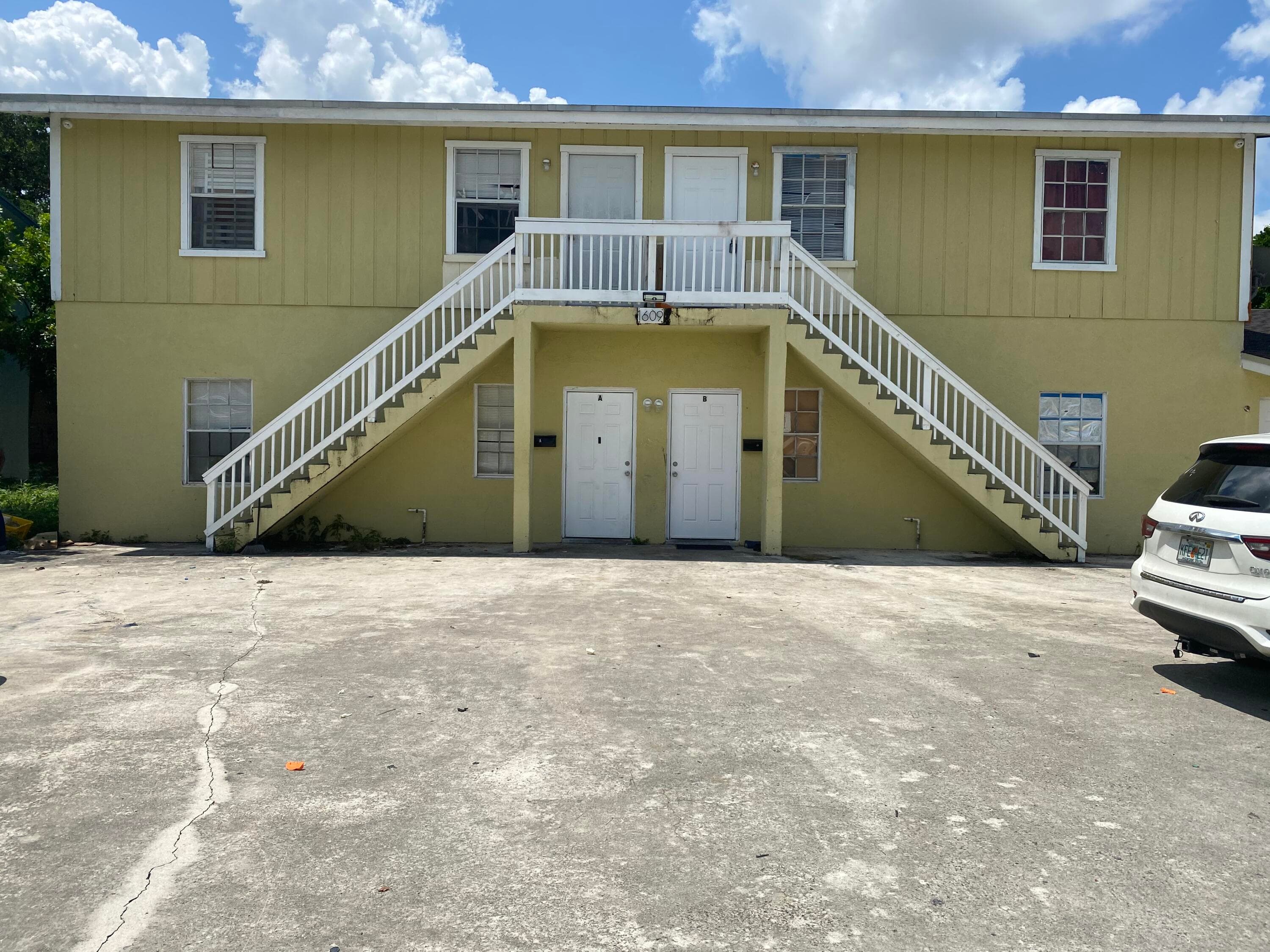 1609 W 28th A Street #A