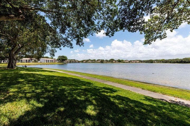 3375 Jaywood Terrace #2050