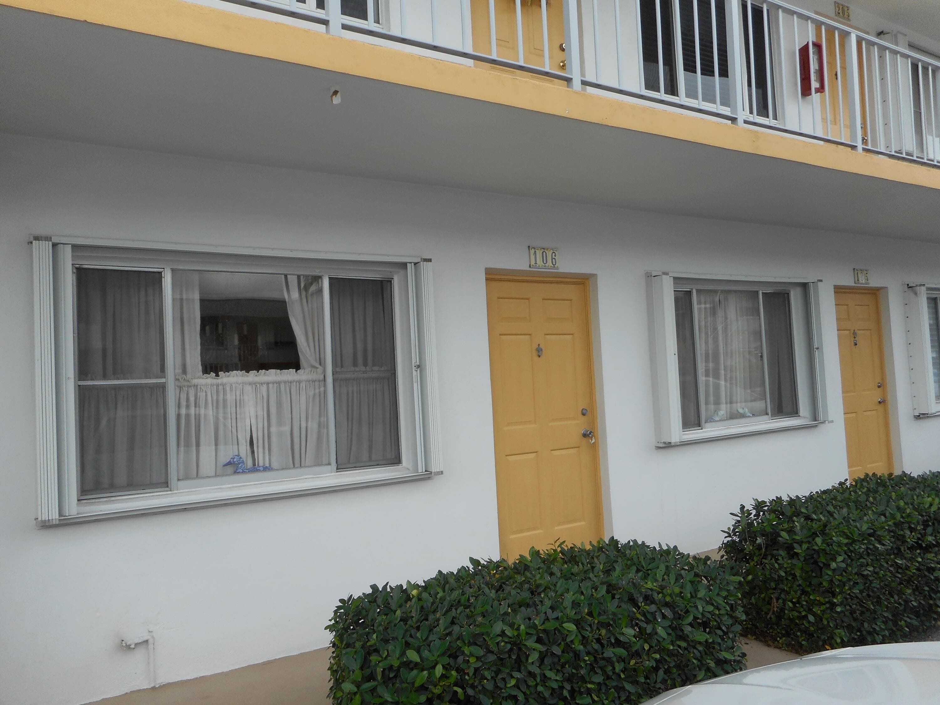 3322 Cynthia Lane #106