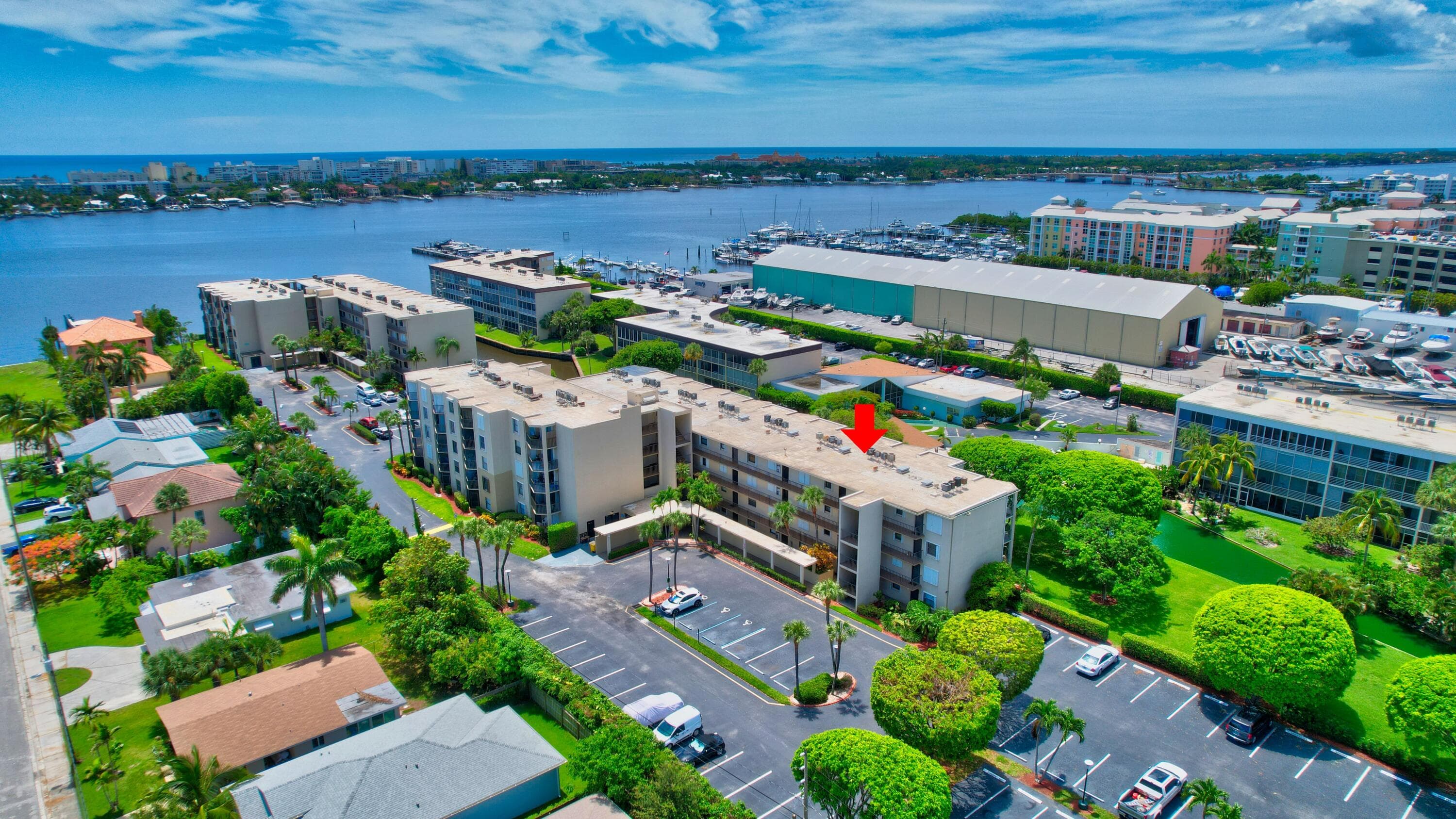 890 N Federal Highway #206