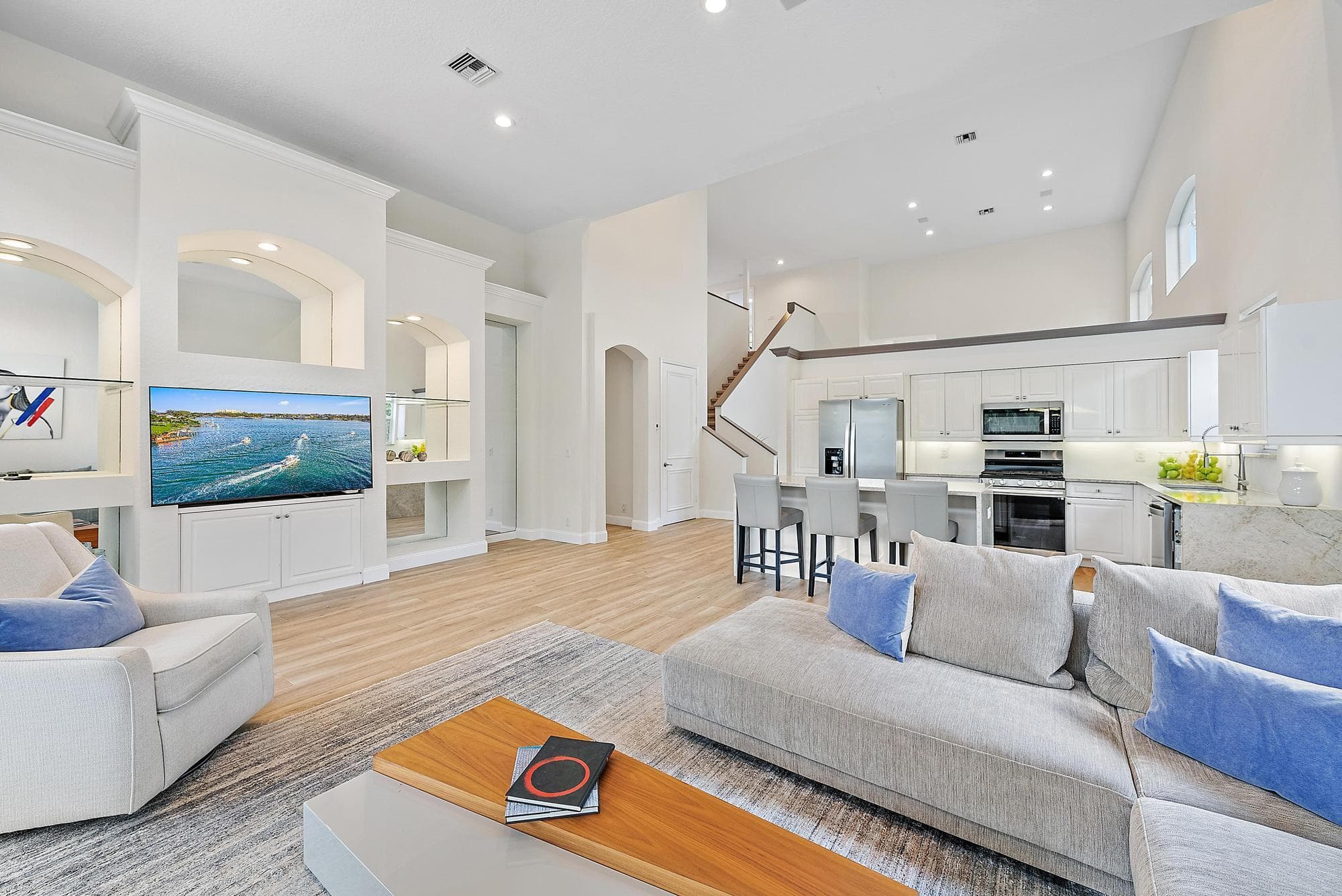 8405 Legend Club Drive