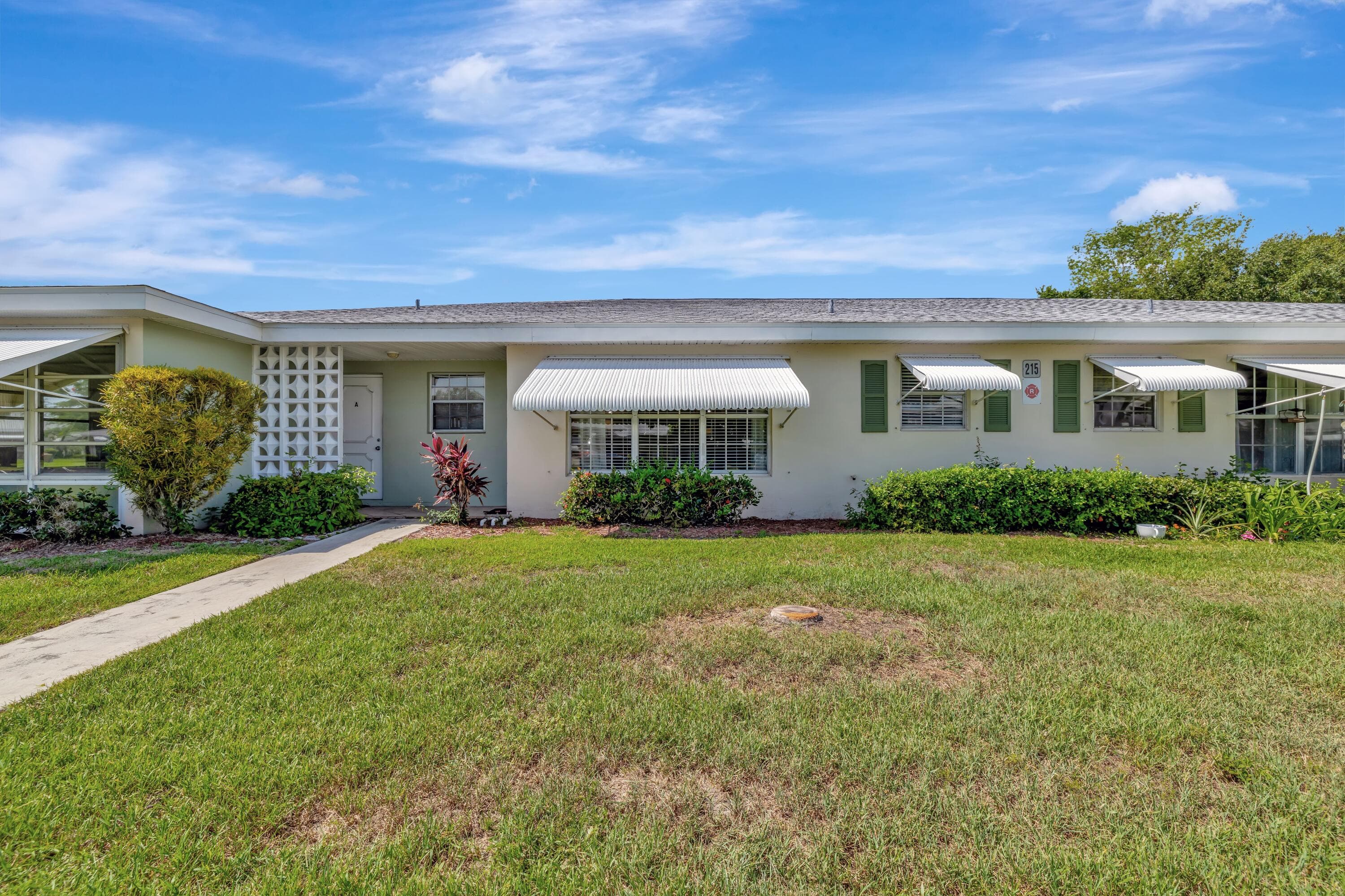215 Manatee Lane #B