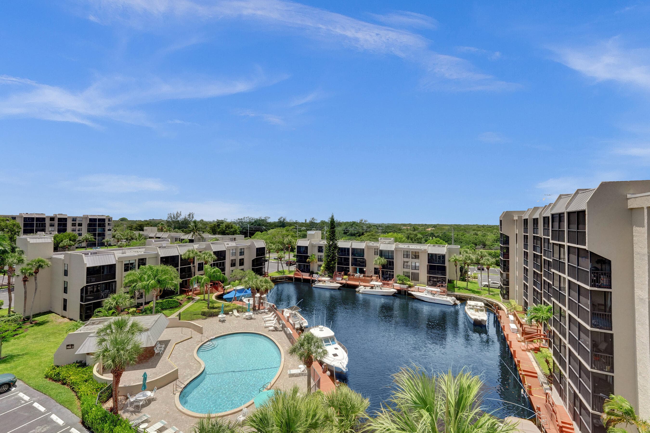 12 Royal Palm Way #6020