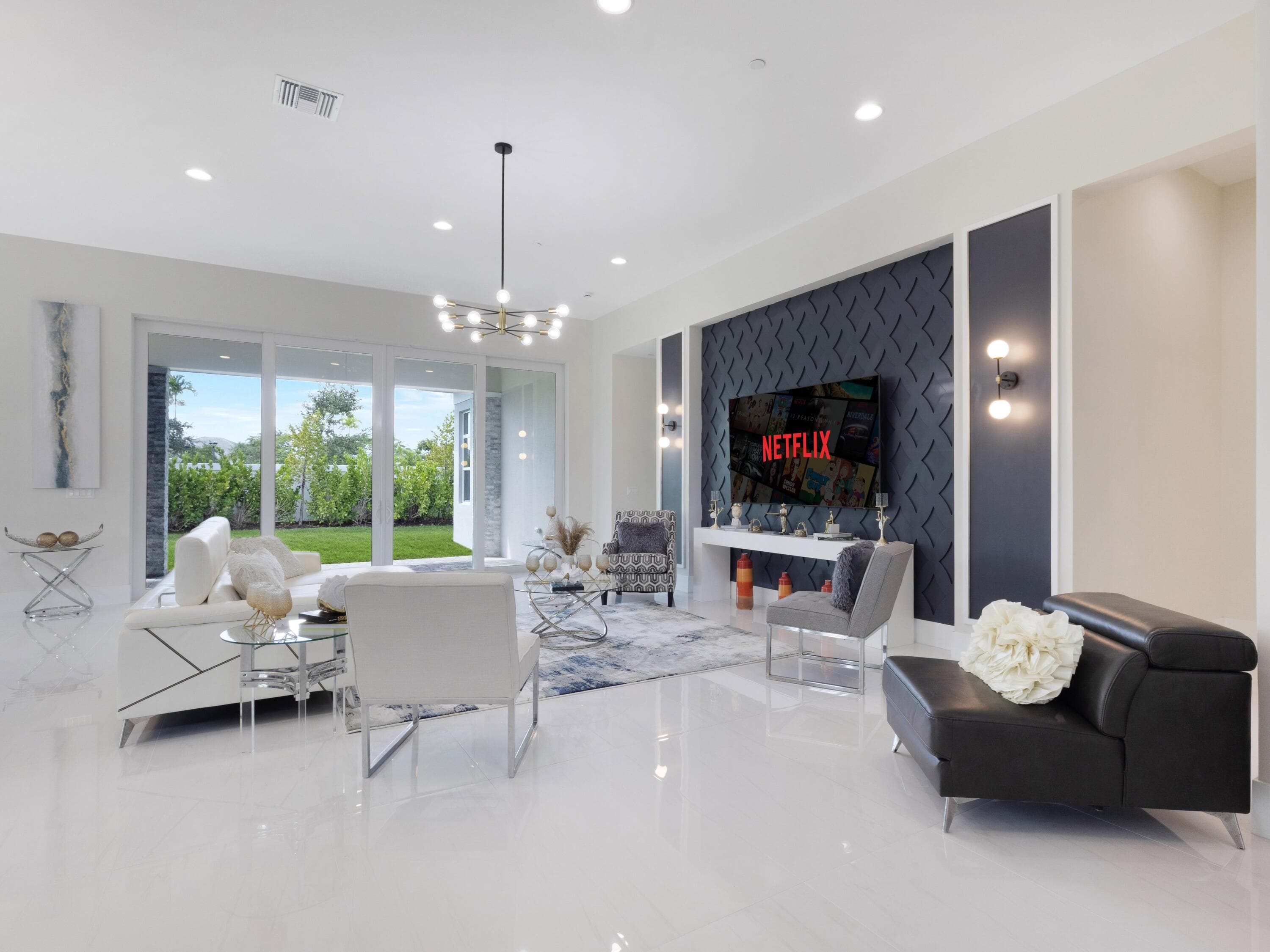 9124 Coral Isles Circle