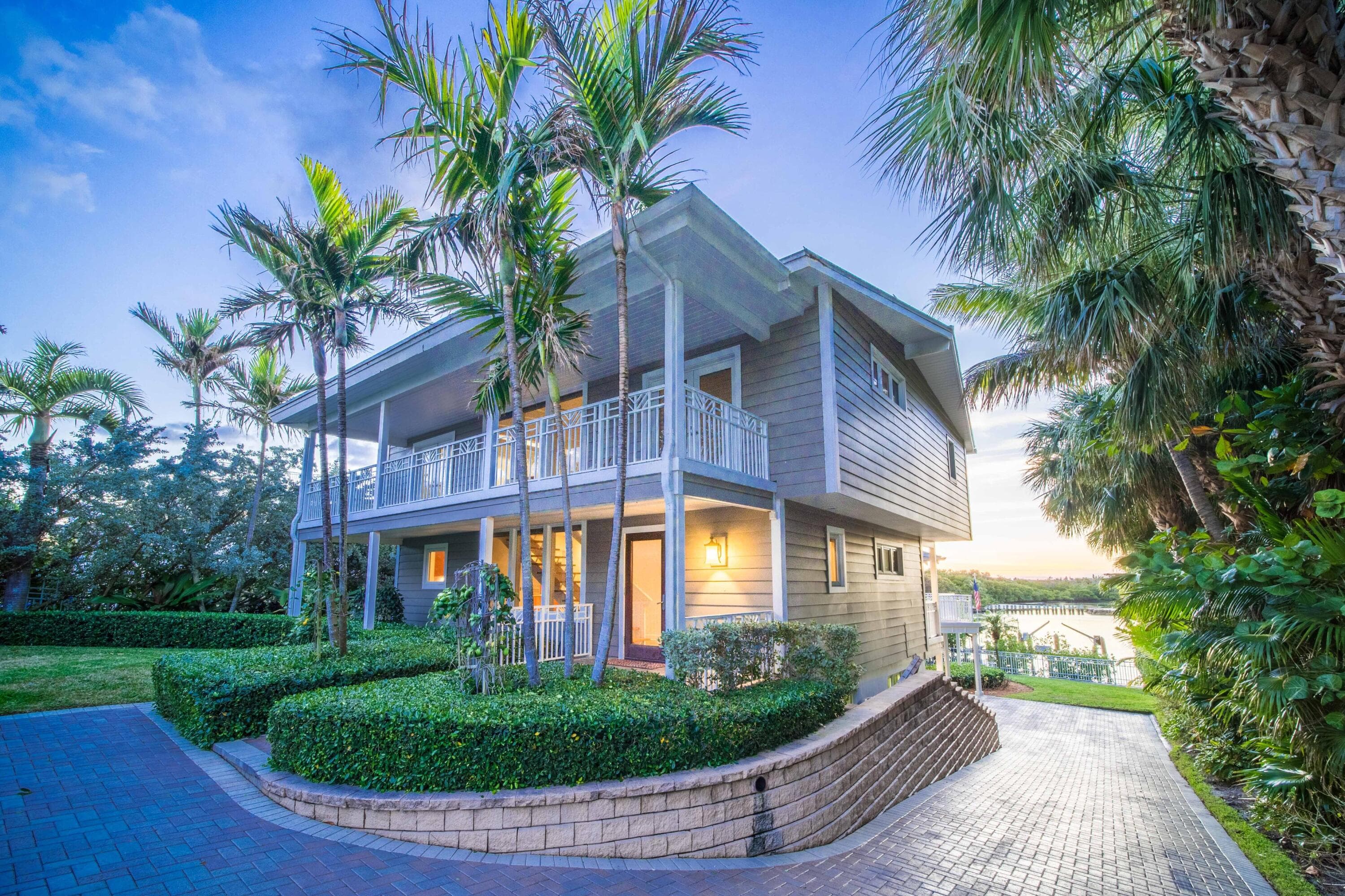 4000 S Ocean Boulevard