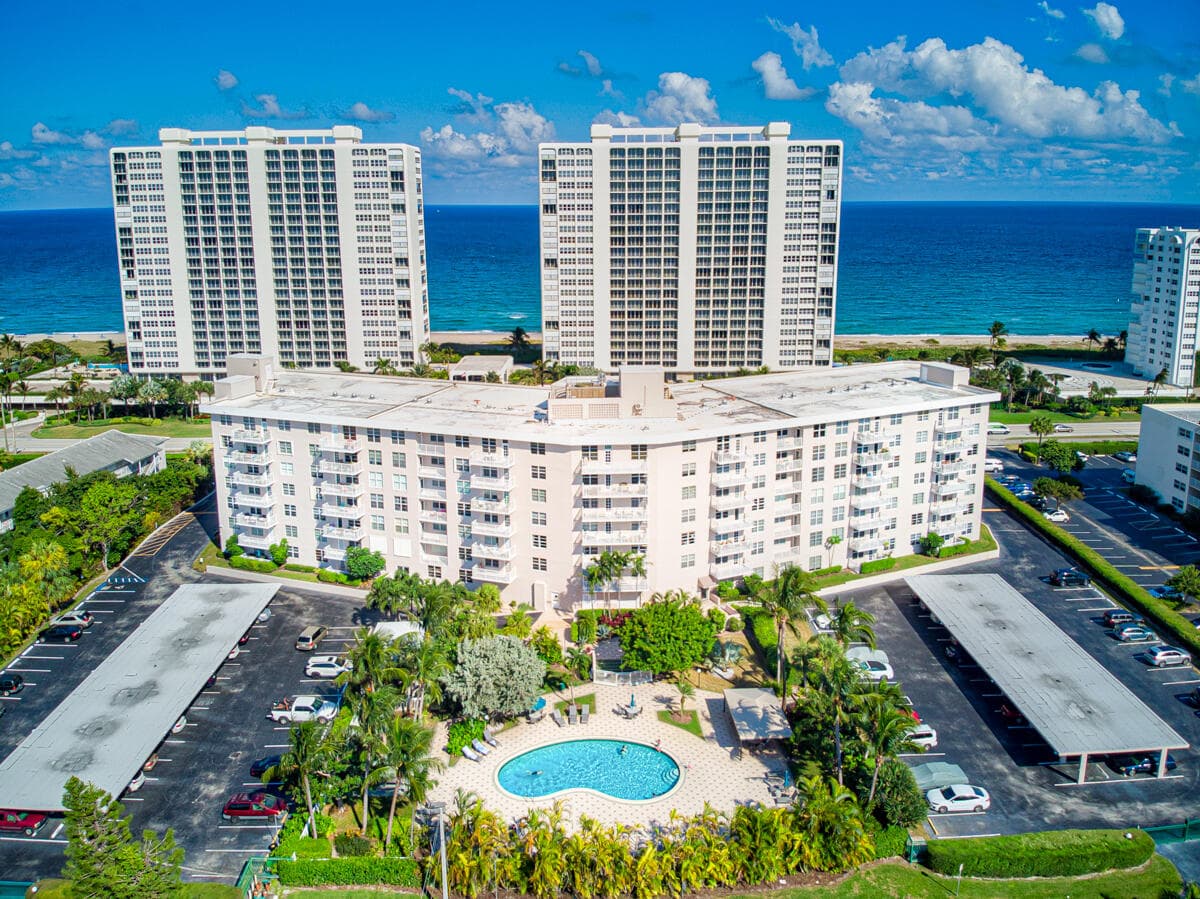 2851 S Ocean Boulevard #4 B