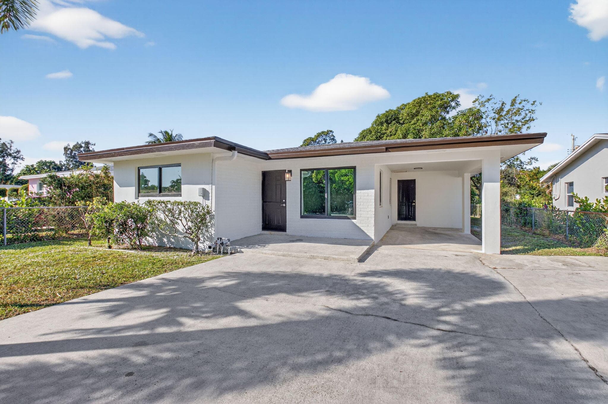 122 SW 9th Avenue