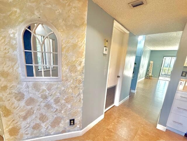 2202 S Cypress Bend Drive #101