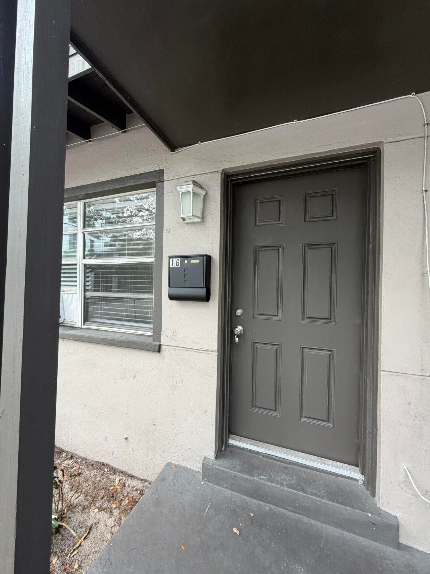 2722 Poinsettia Avenue #16