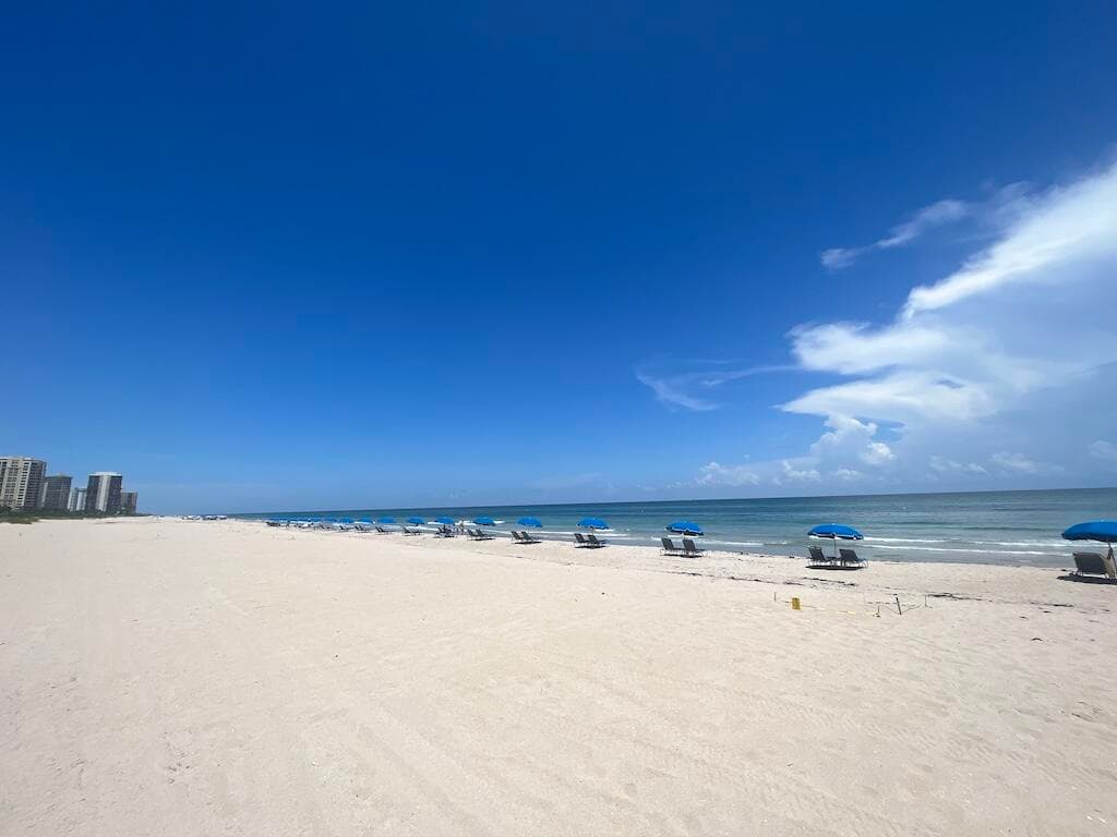 2800 N Ocean Drive #B-23c