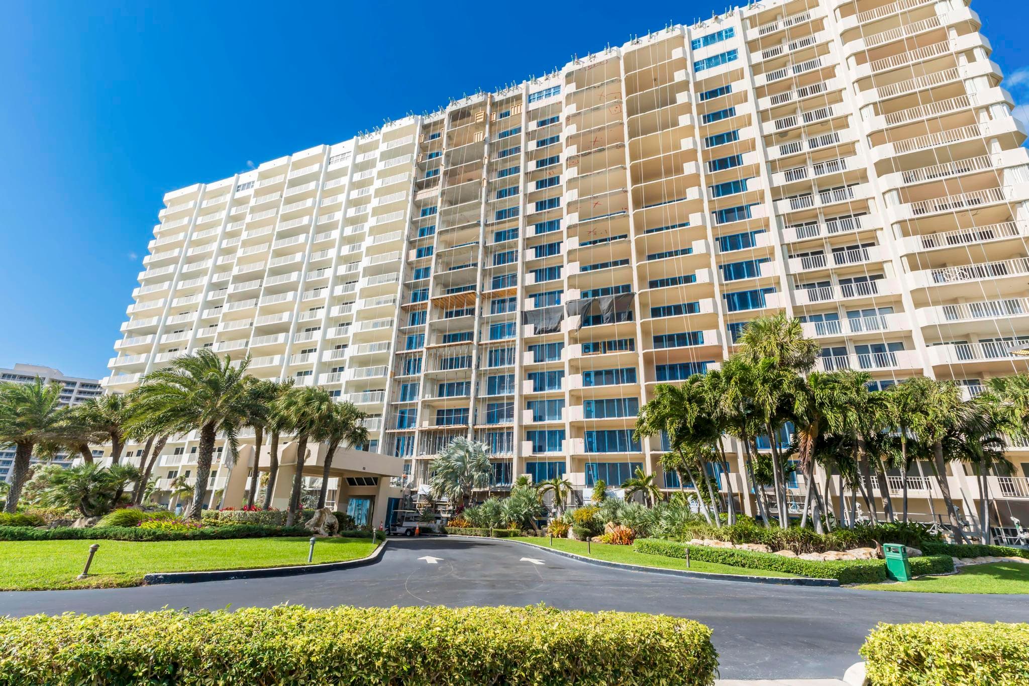4301 N Ocean Boulevard #1002