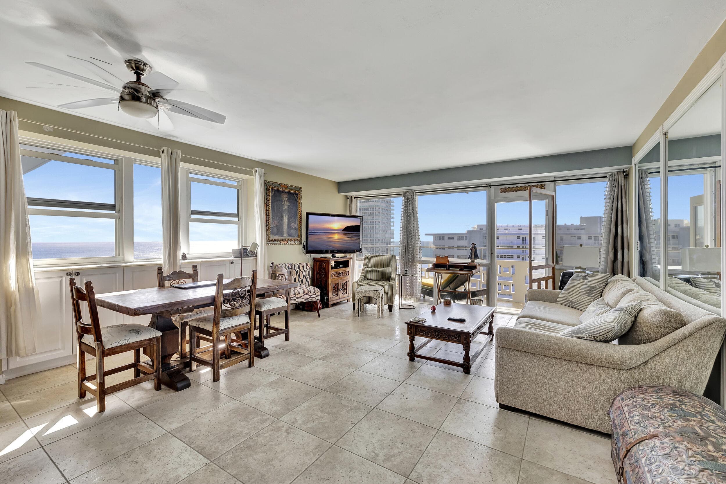 1900 S Ocean Drive #1702