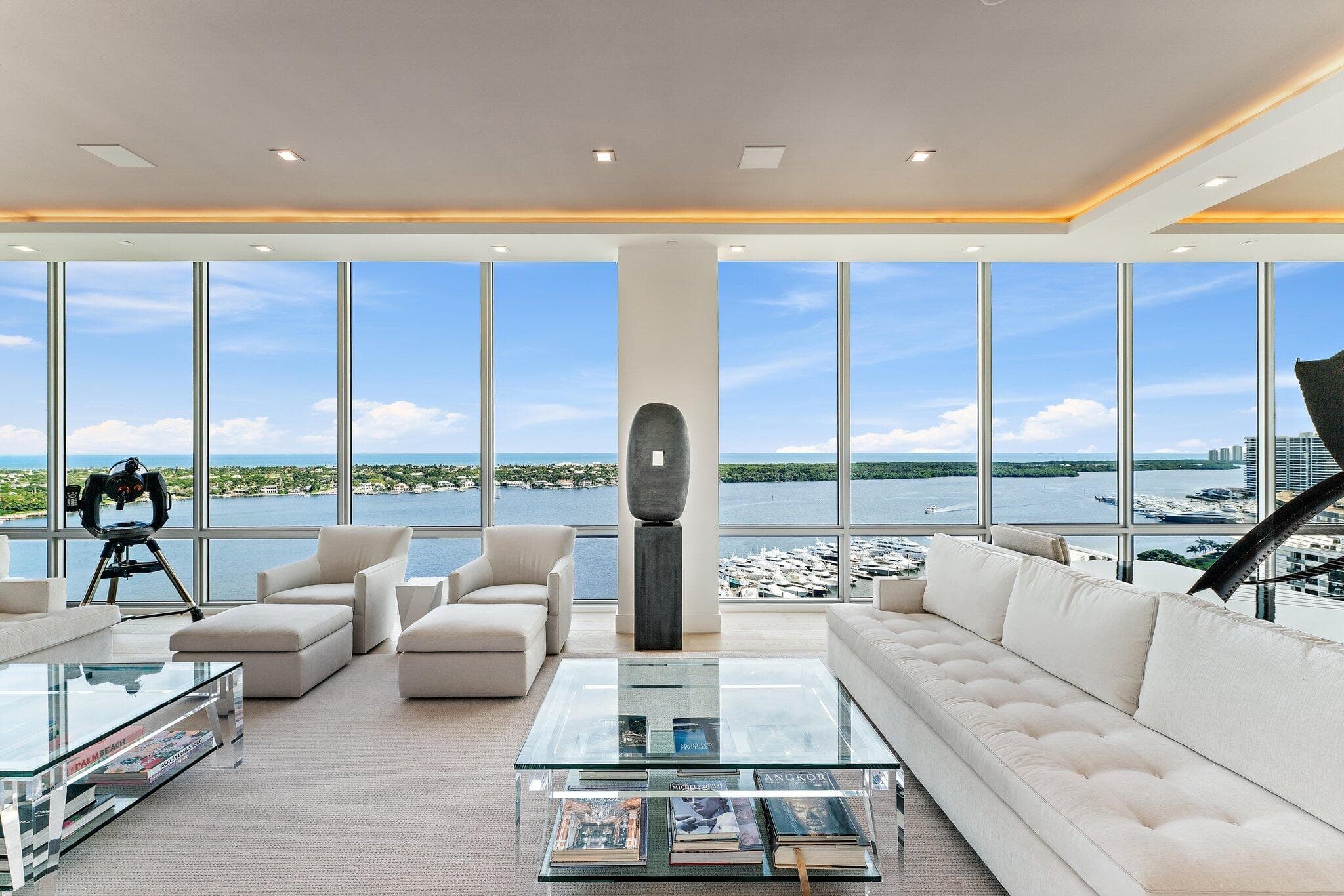 3 Water Club Way #1902