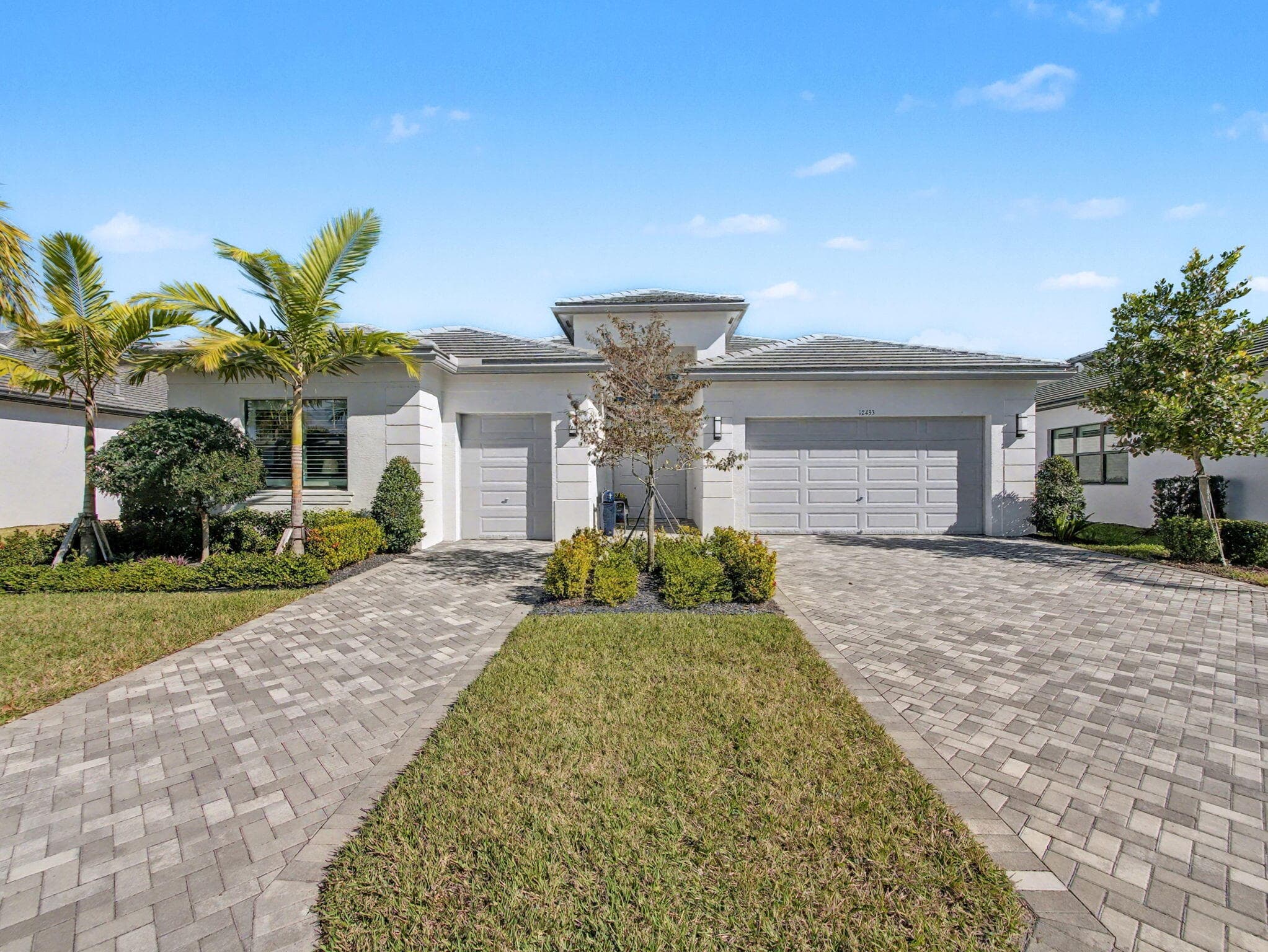 12433 SW Crystal Cove Drive