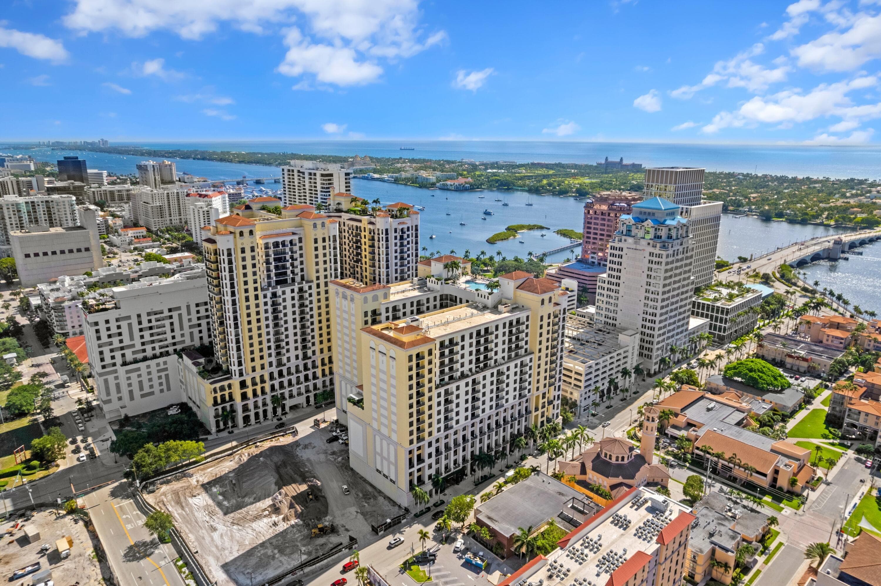 801 S Olive Avenue #1402