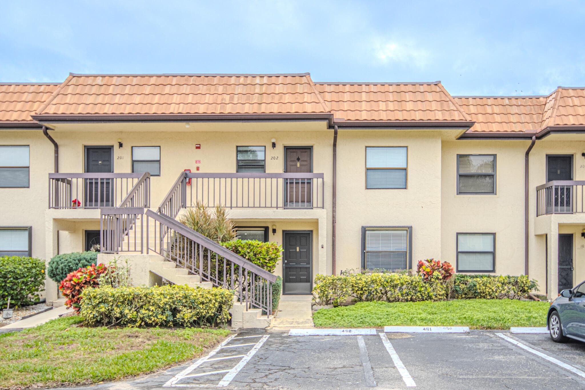 7094 Golf Colony Court #102