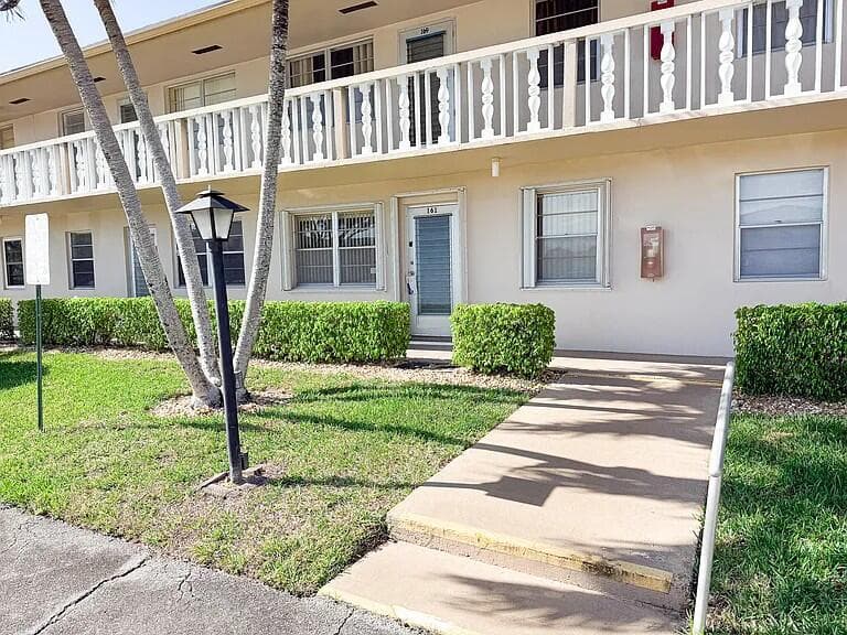 164 Kent #J