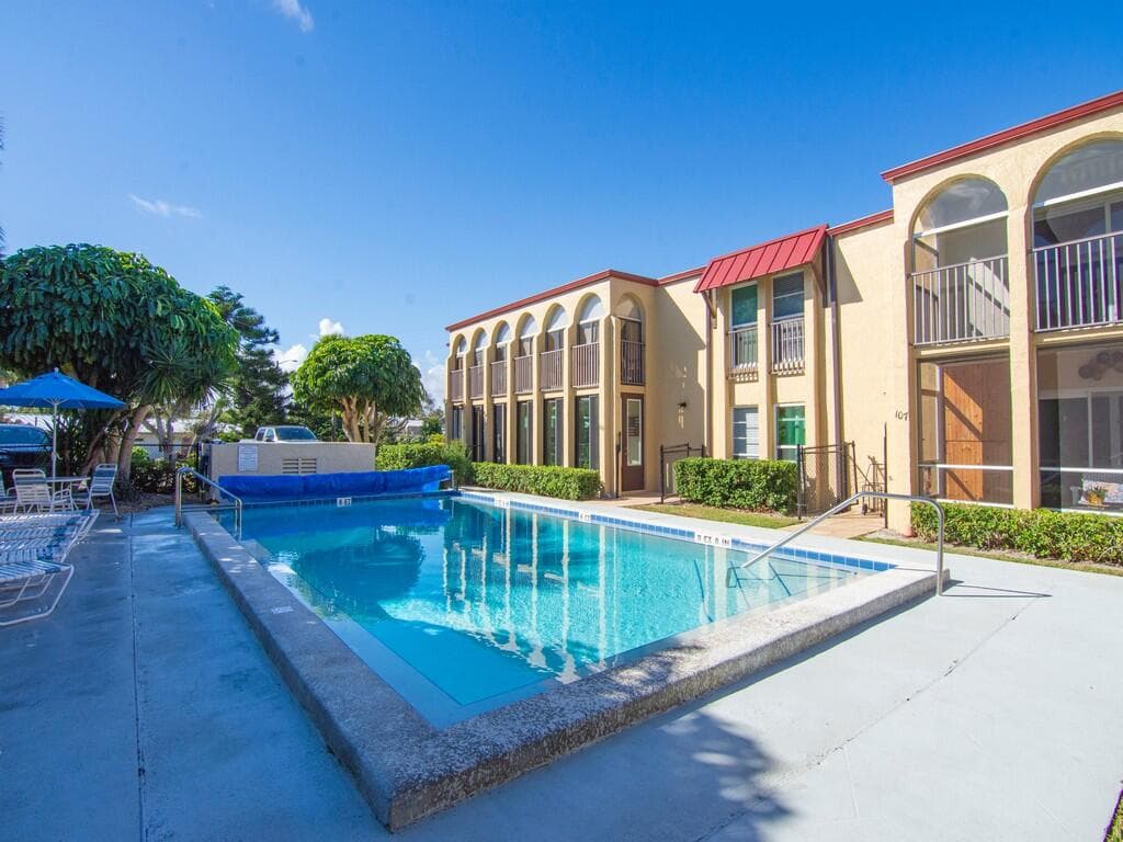 4150 Highway A1A #101