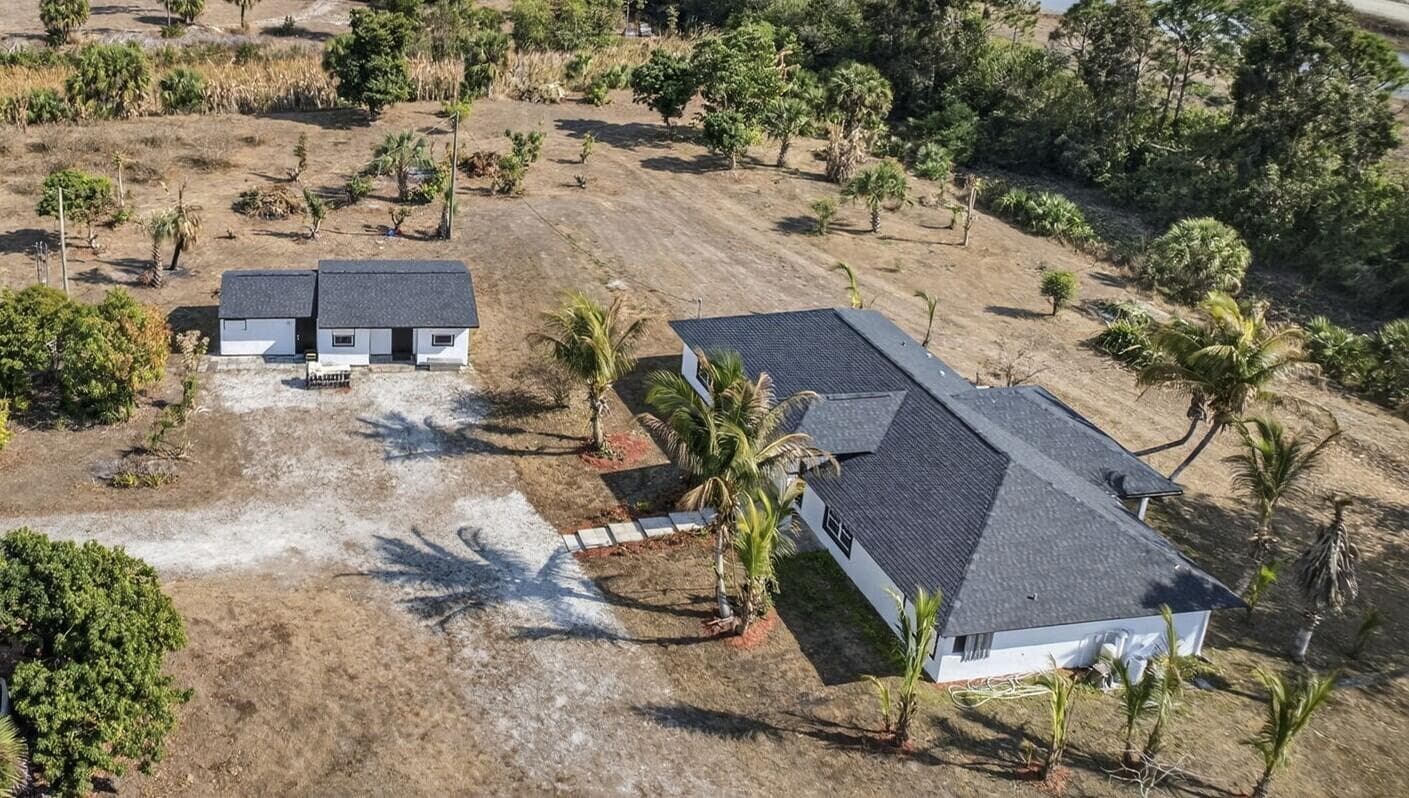 3446 Cabbage Palm Way