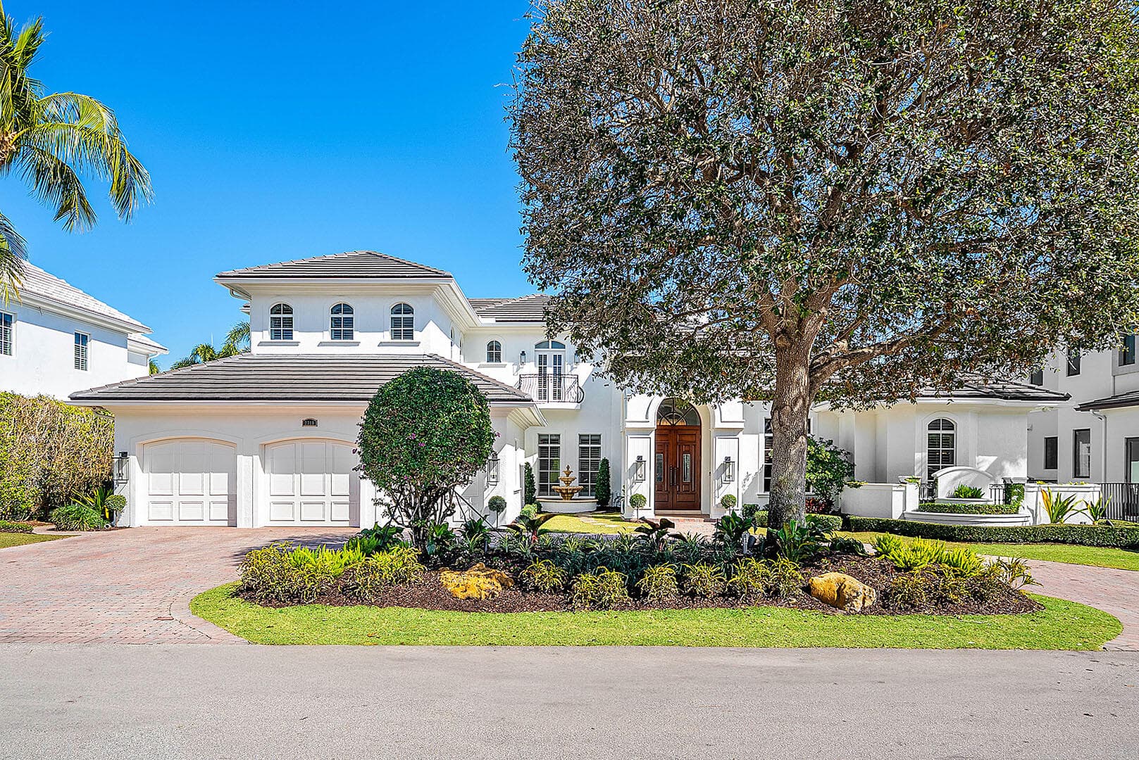 2310 W Silver Palm Road
