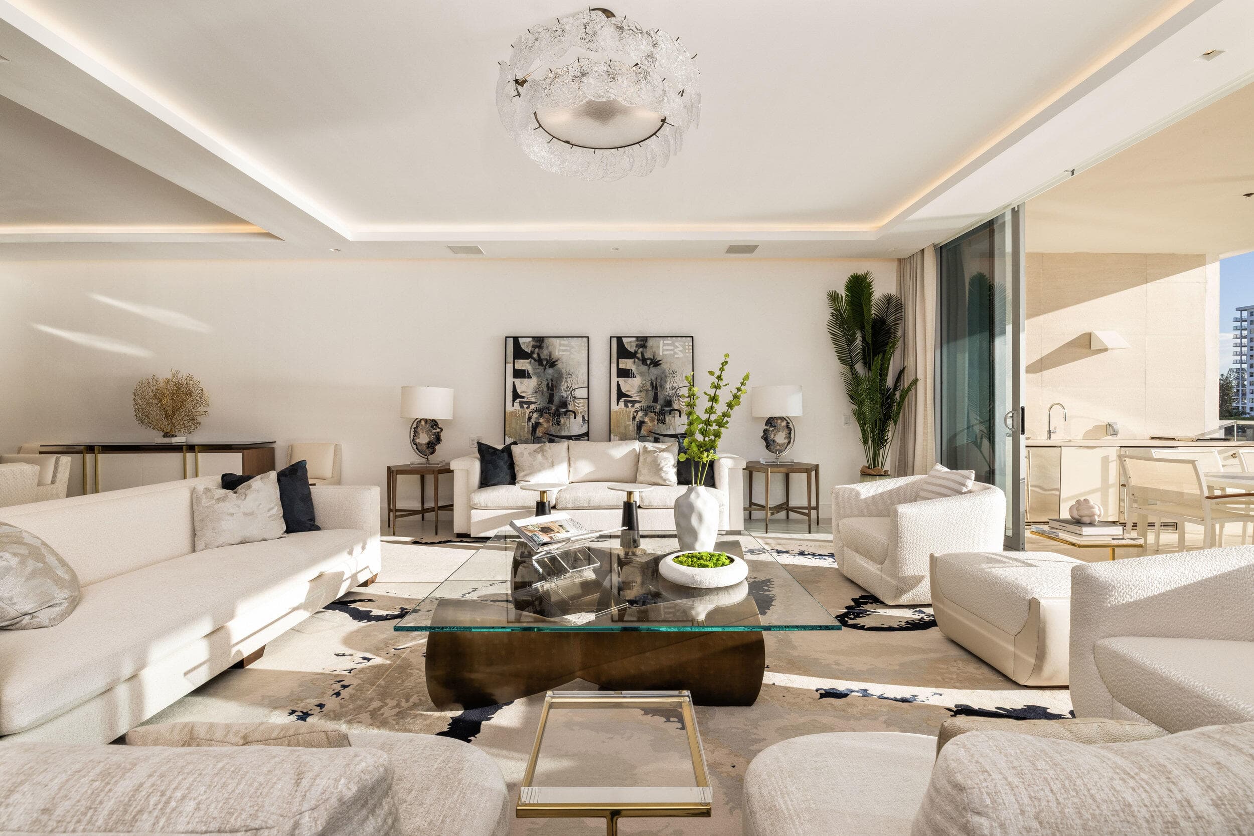725 S Ocean Boulevard #402
