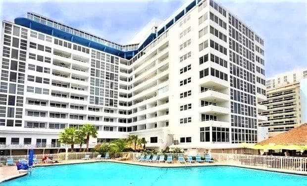 4040 Galt Ocean Drive #805