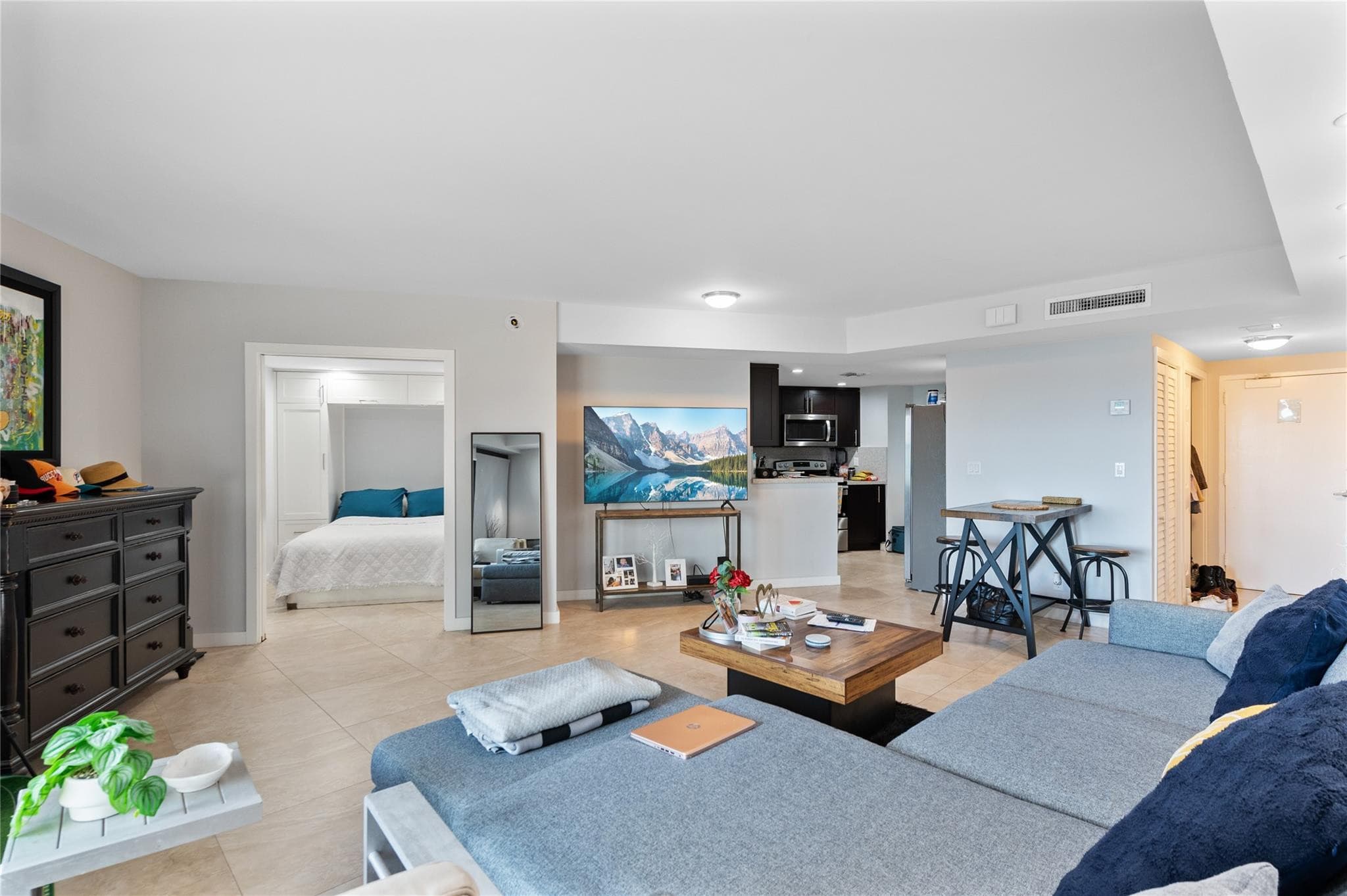 3800 Galt Ocean Drive #202