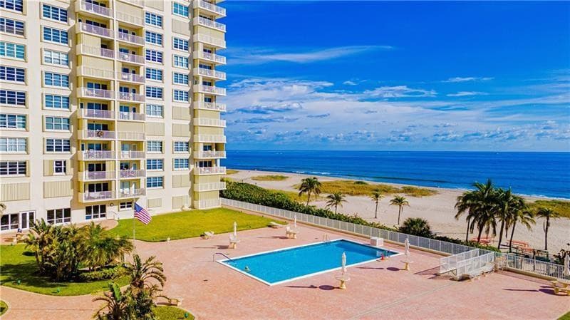 750 N Ocean Boulevard #1704