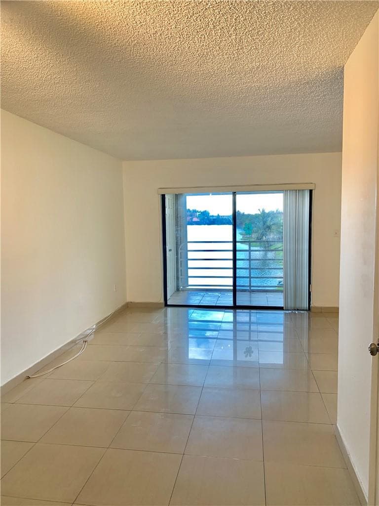 2790 W 60th Street #32