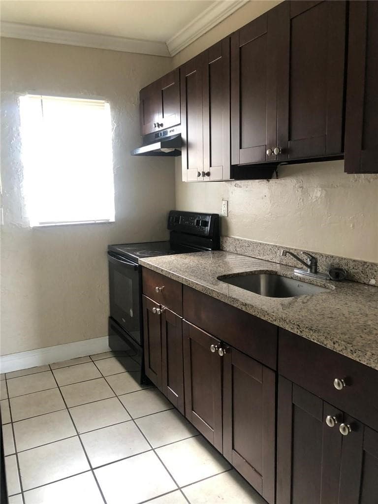 736 NW 14th Terrace #1