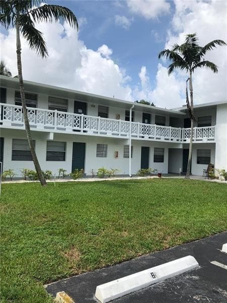 1916 SW 11th Street #11
