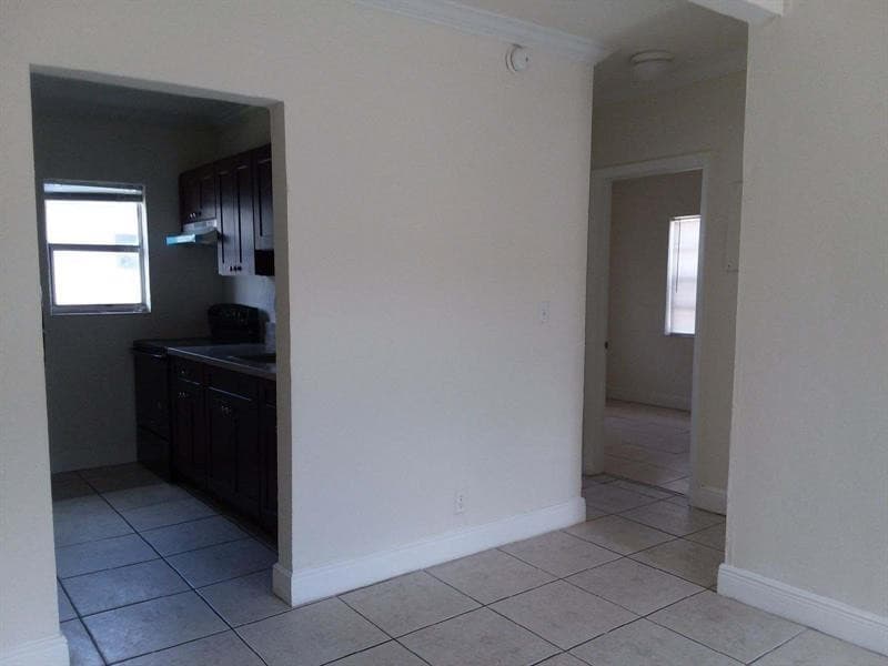 700 NW 14th Terrace #4