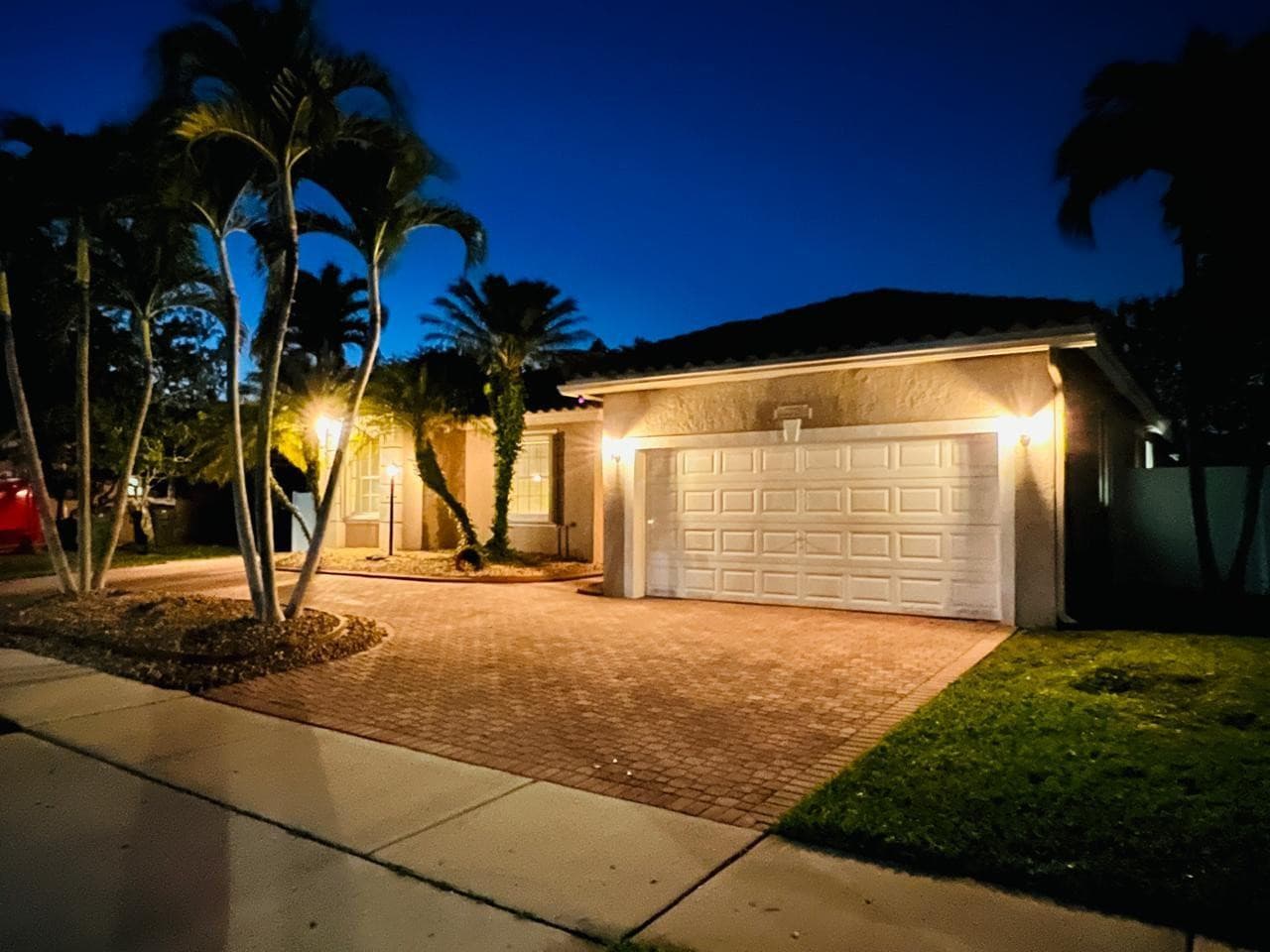 12725 NW 18th Court