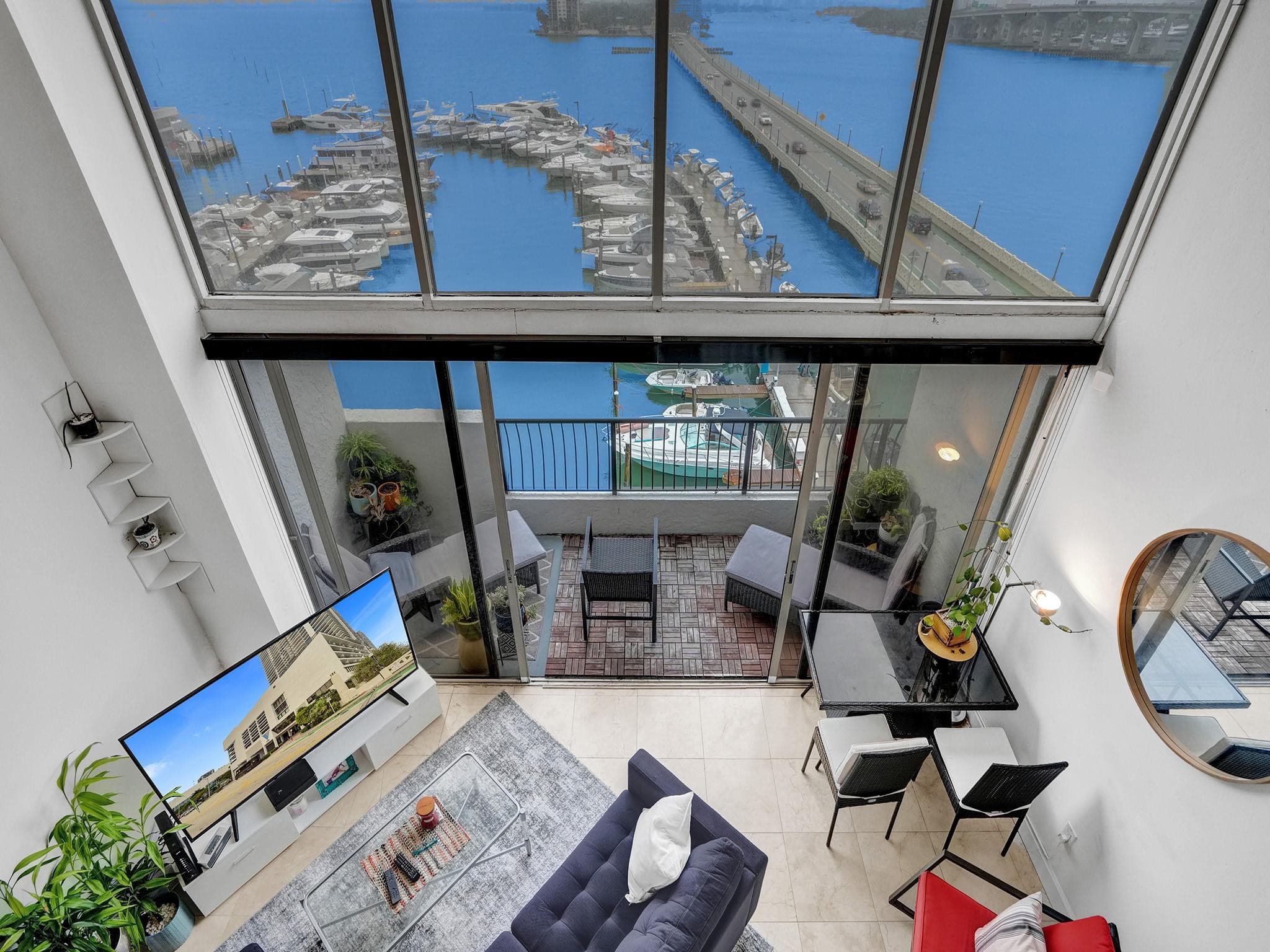 555 NE 15th Street #T4(704)