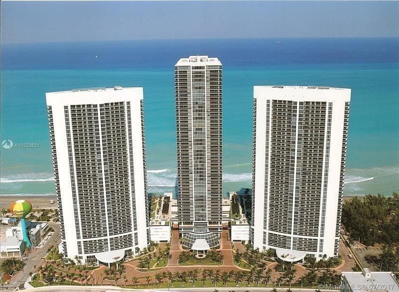 1830 S Ocean Drive #2809