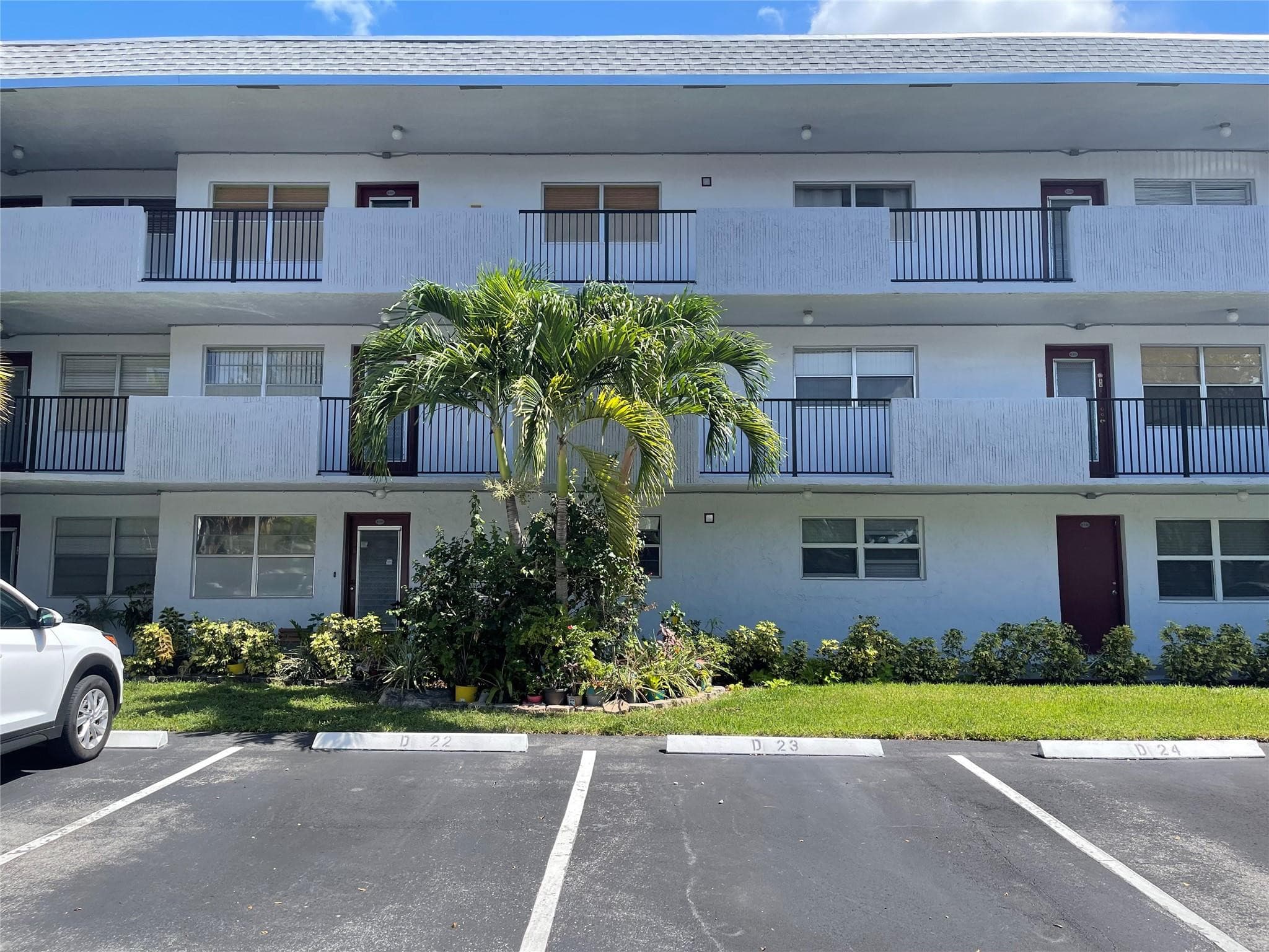 8405 NW 61st Street #D-109