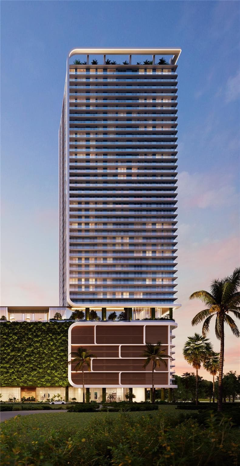 505 NE 2nd Street #14D