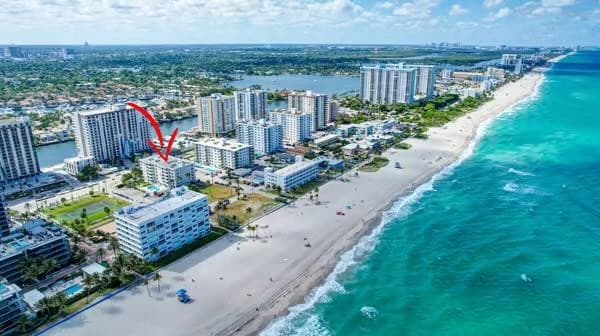 1901 S Ocean Drive #202