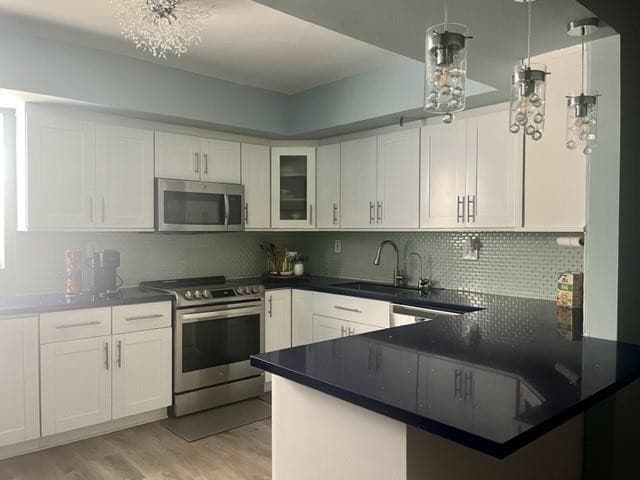 7200 Radice Court #601