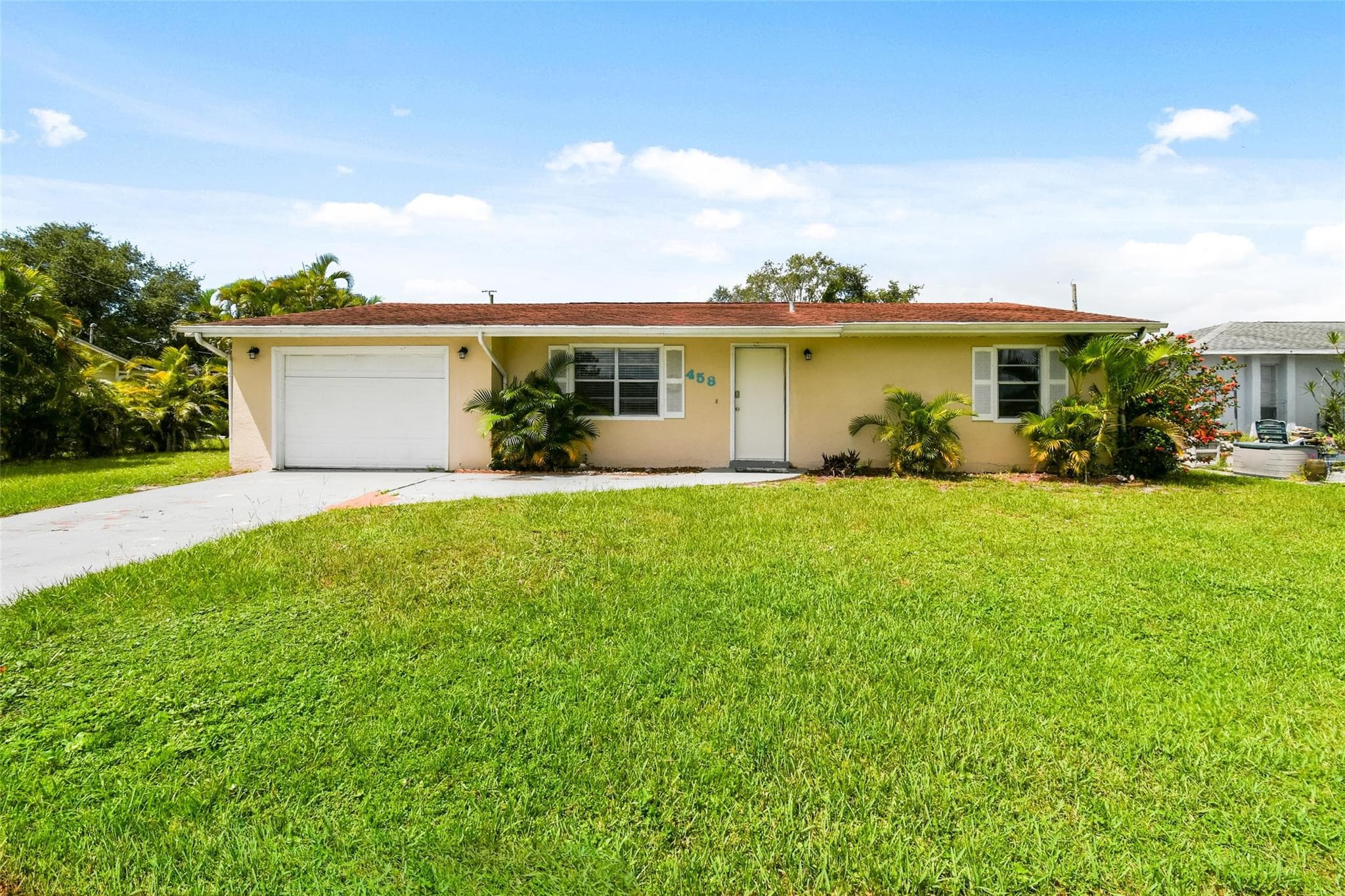 458 SE Galleon Lane