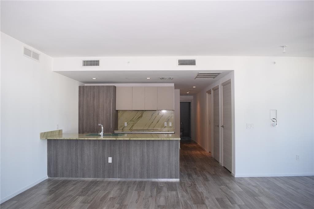 801 S Miami Avenue #3004