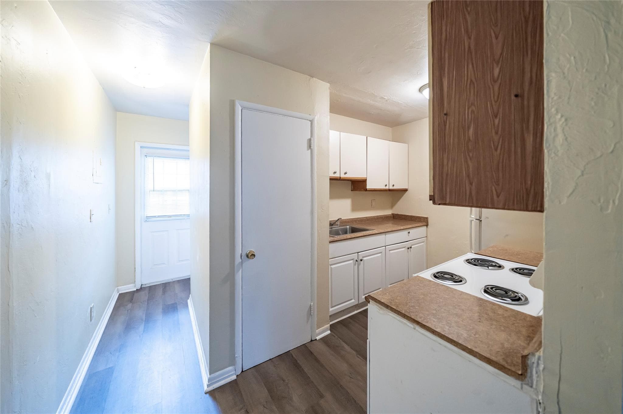 420 NE 1st Avenue #2