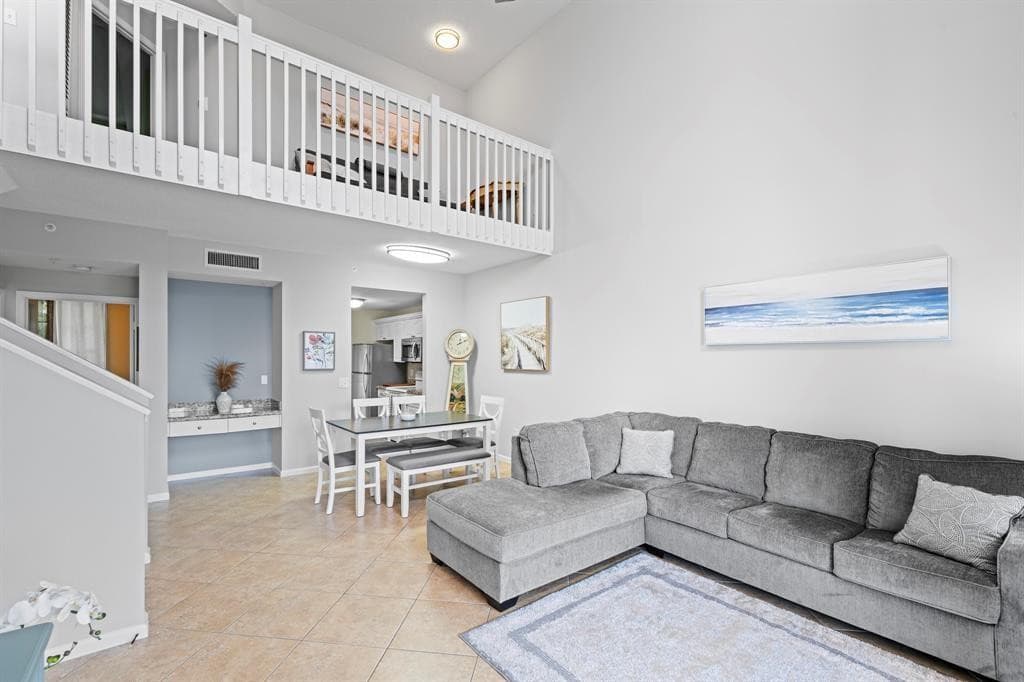 4784 S Central Boulevard #22