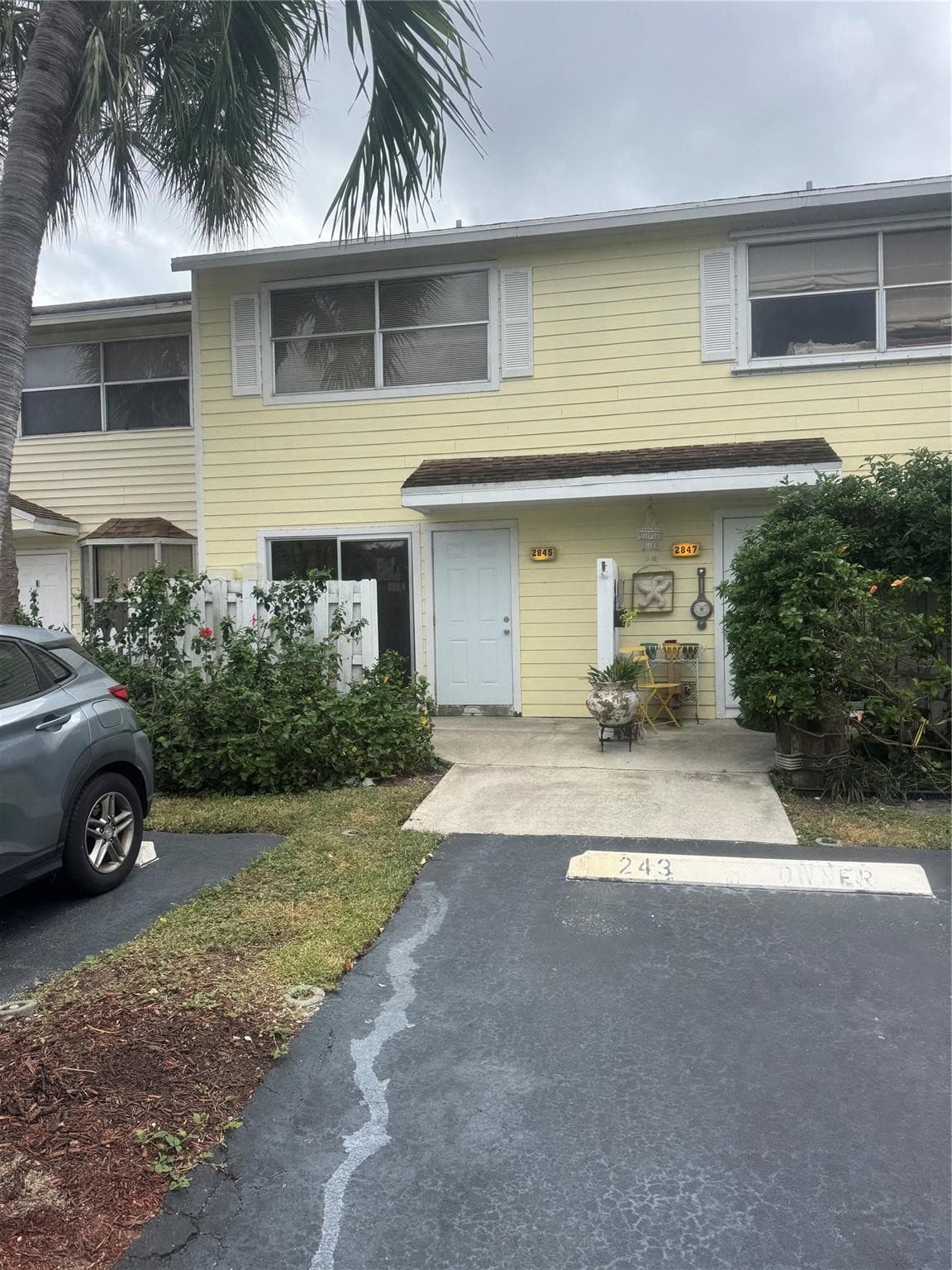 2845 NE 15TH Street