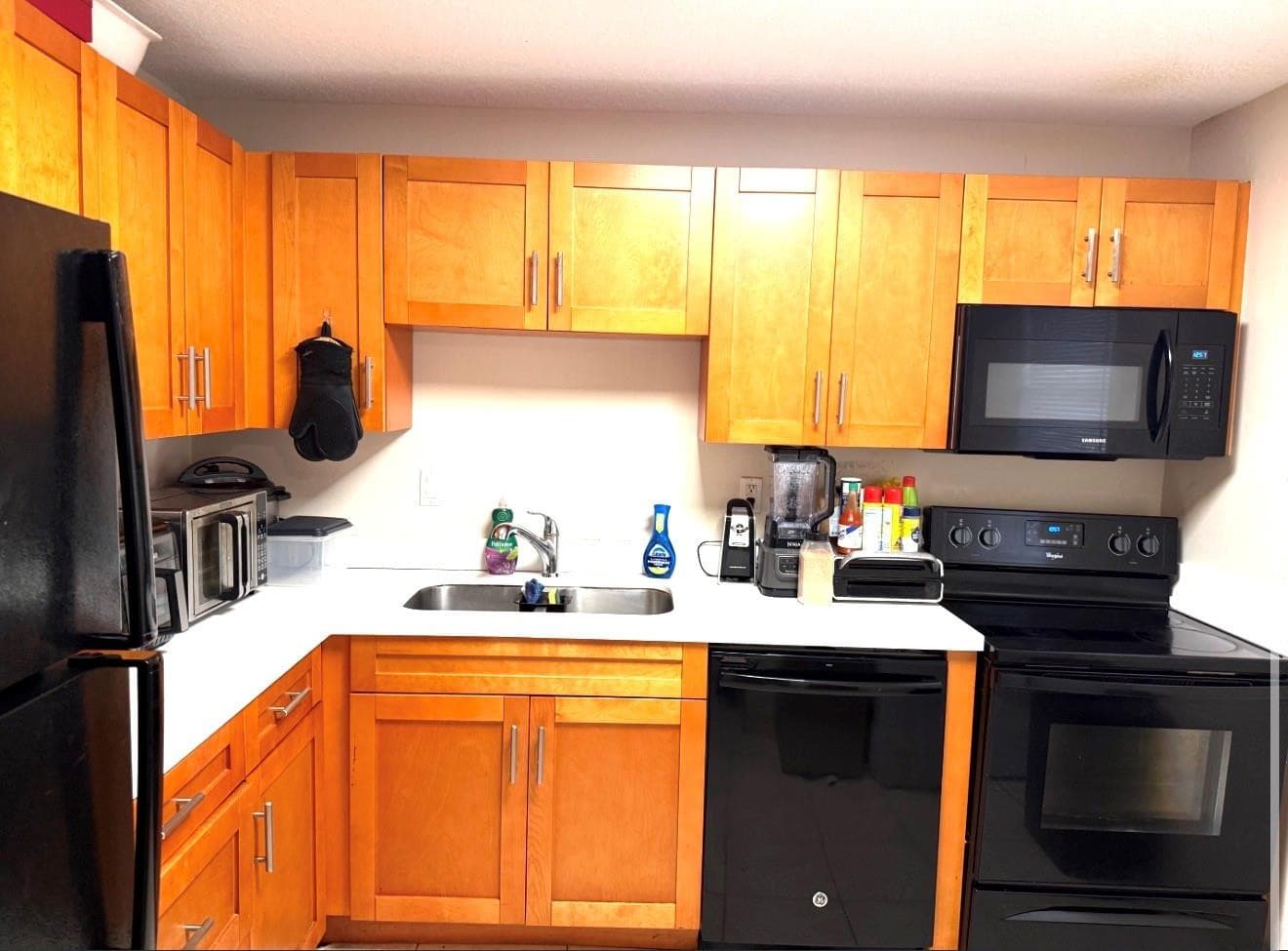 5515 Lakewood Circle #125