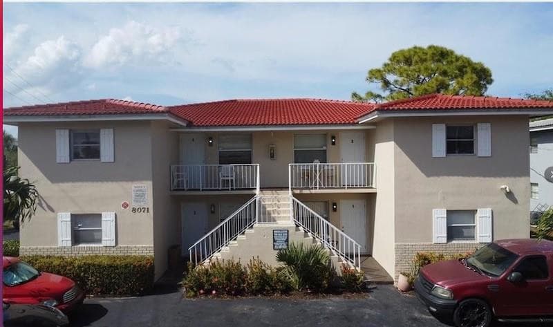 8071 NW 44th Court