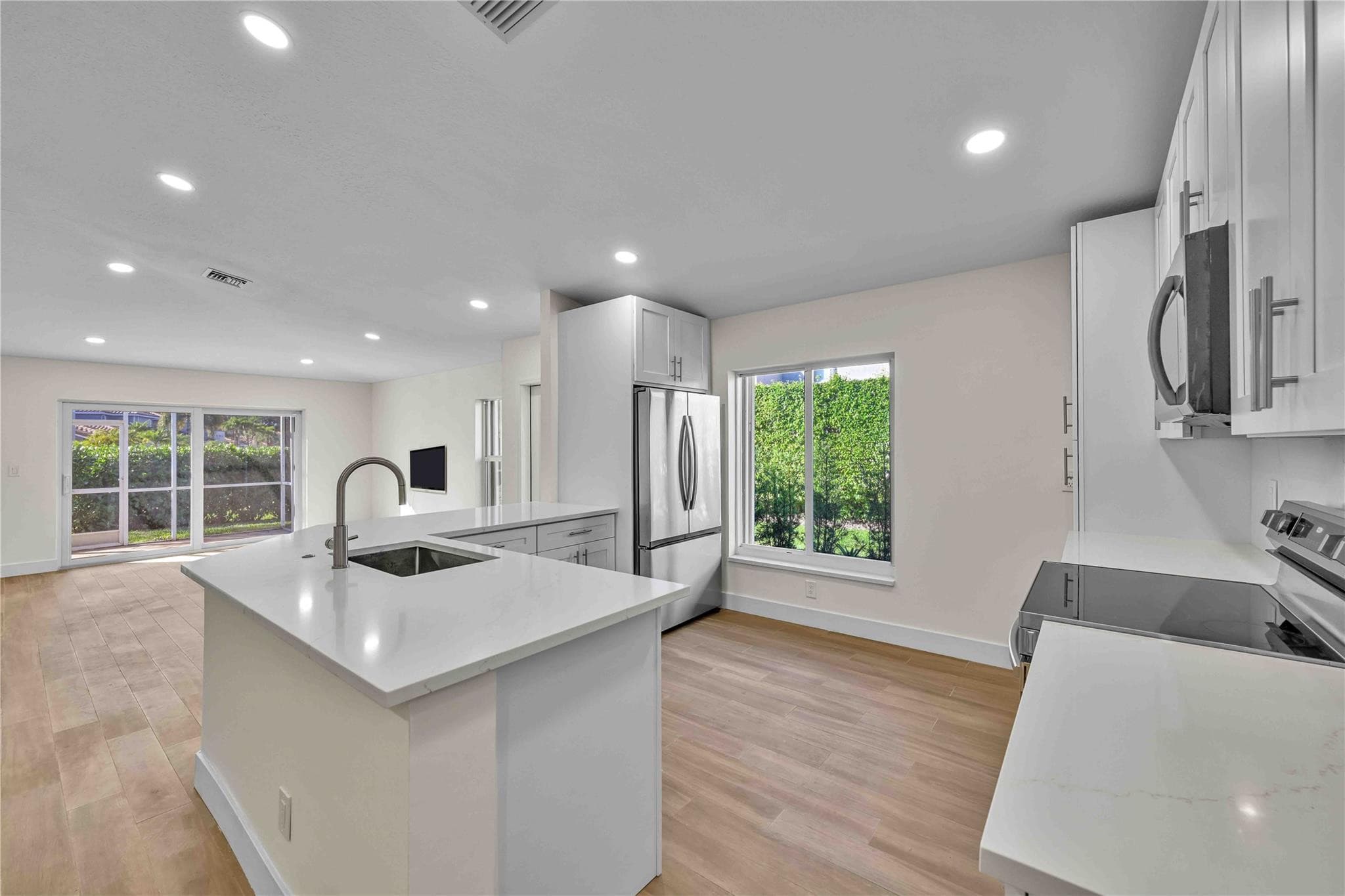 11766 NW 57th Street